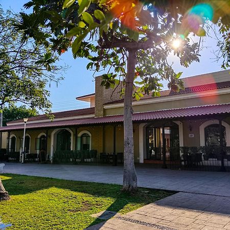 Concierge Plaza La Villa Colima Luaran gambar