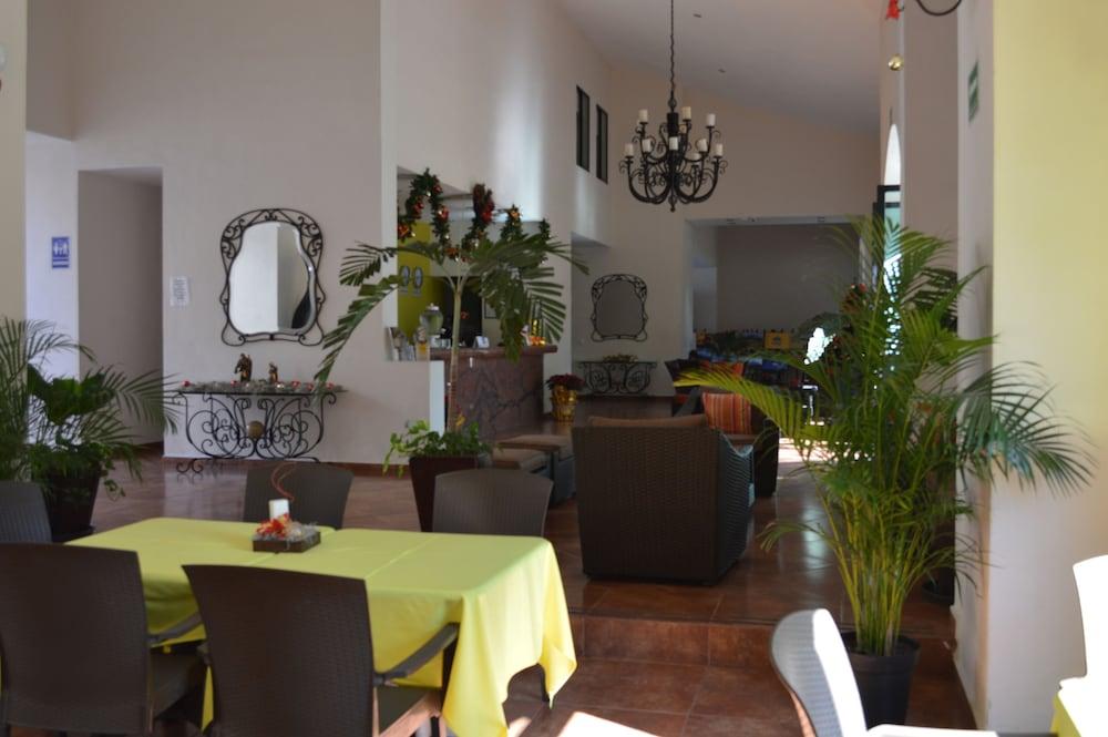Concierge Plaza La Villa Colima Luaran gambar